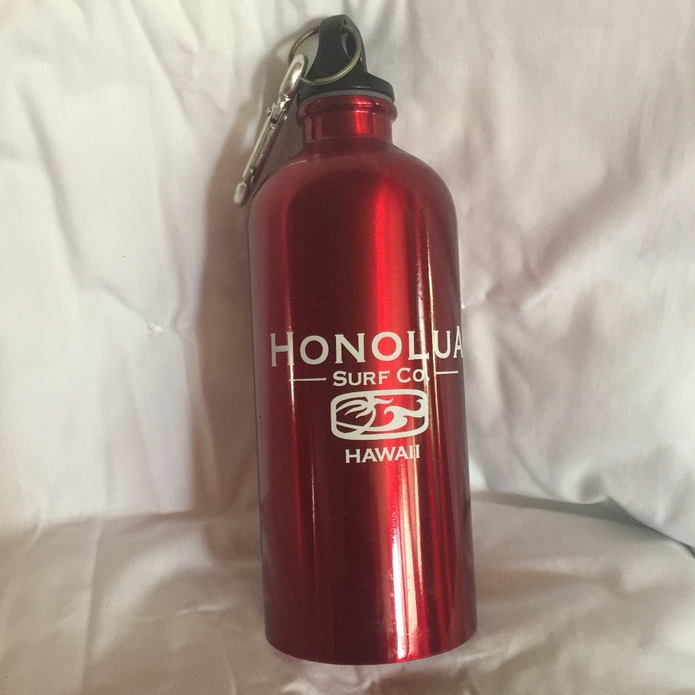 🌺 Honolua Surf Co Red Water bottle 20oz.